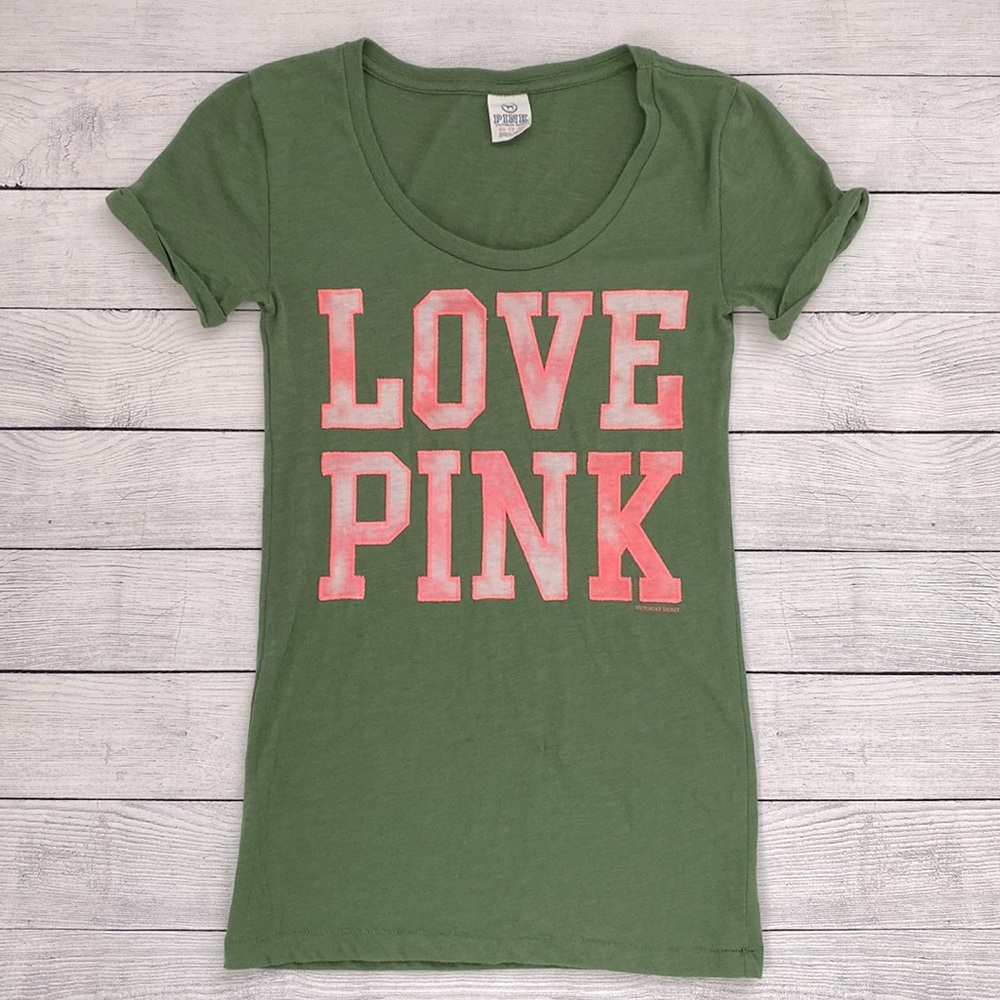 PINK Victoria’s Secret “Love Pink” t-shirt!